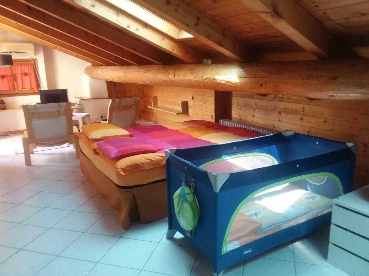 Casa Di Lena Apartment Gravedona Ngoại thất bức ảnh